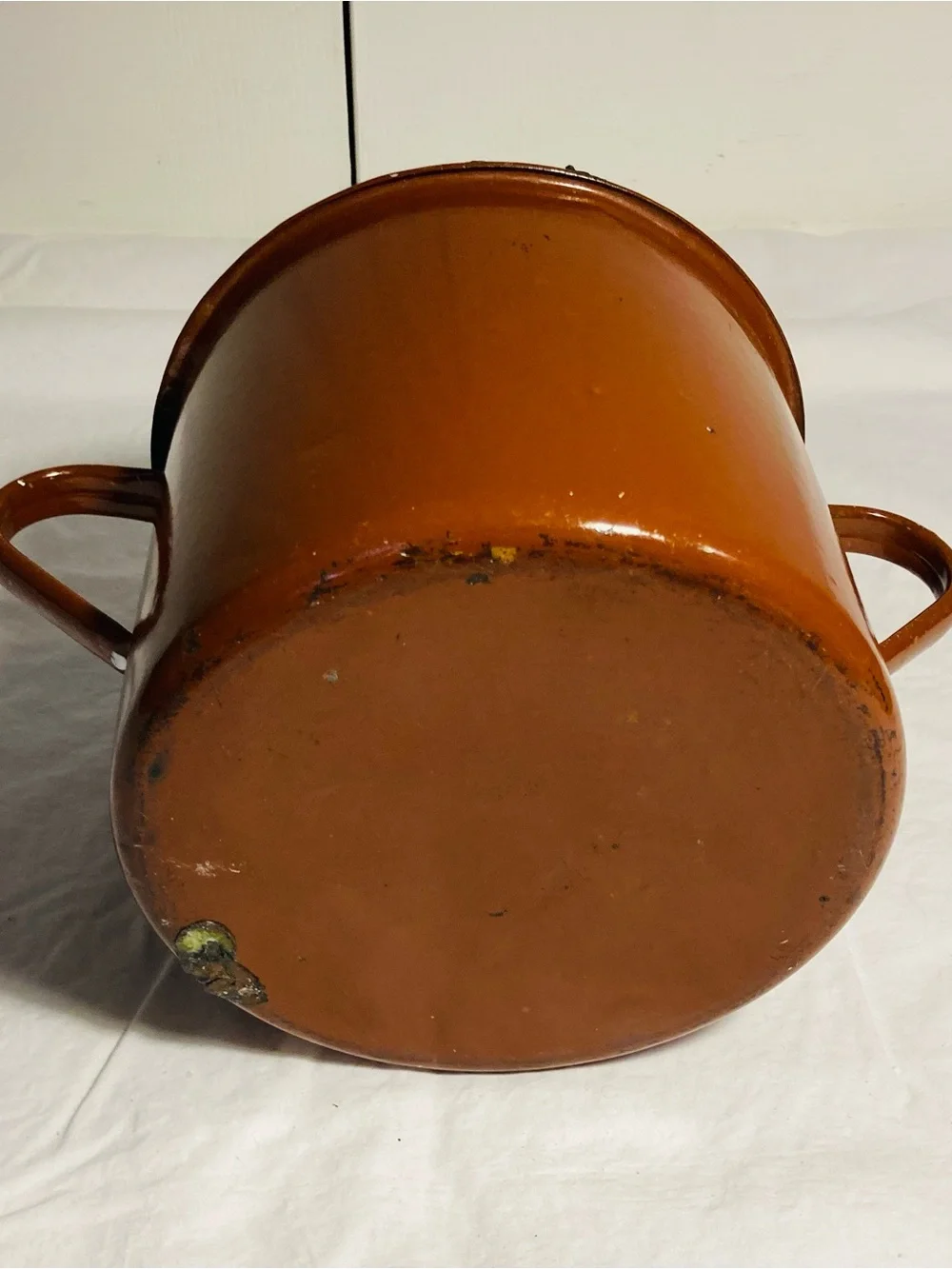 Large enamelware pot for preparing soups canning preserves etc… two handles